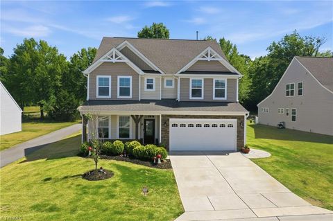 Homes For Sale - 1096 Capulet Drive<br/> Burlington, NC 27215