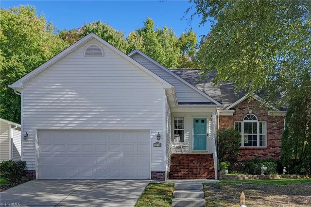4790 Corinthian Way, photo 3 of 28