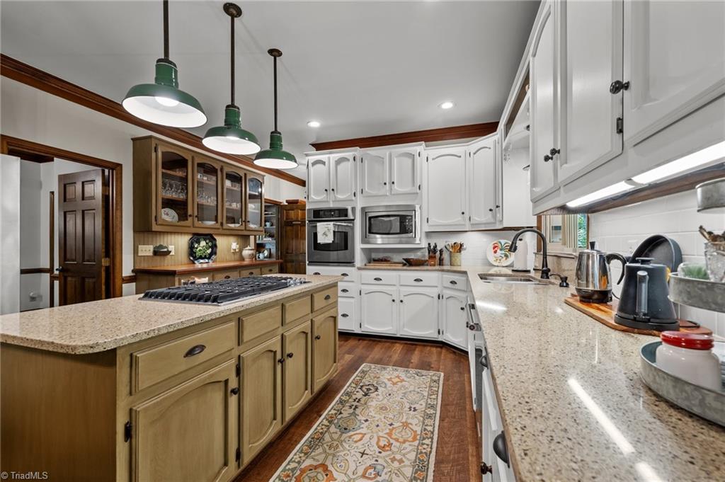 4801 Olde Forest Drive, Greensboro, North Carolina image 9