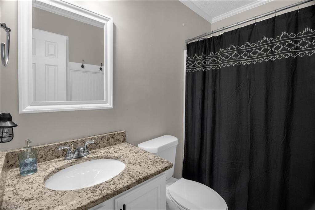 6804 Fox Horn Circle, Lewisville, North Carolina image 25