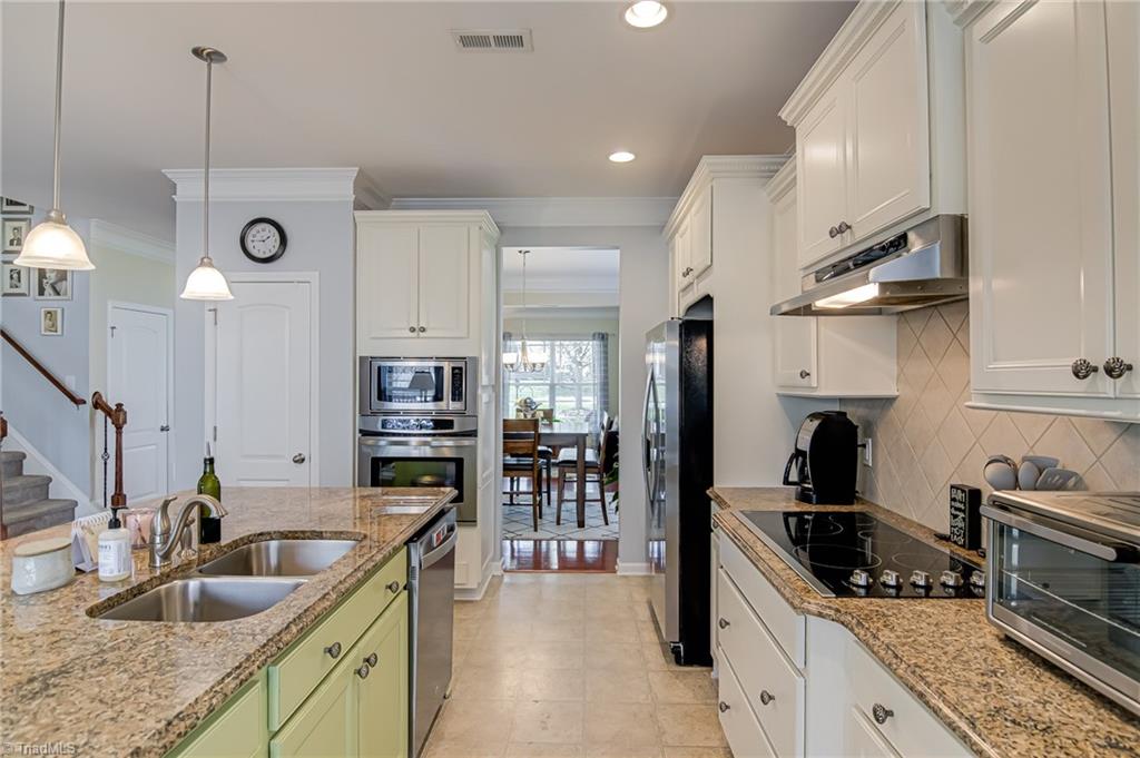 2681 Lamplight Circle, High Point, North Carolina image 15