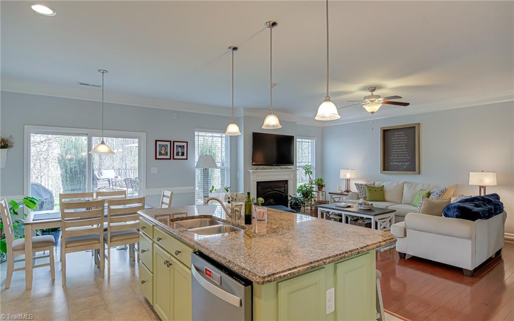 2681 Lamplight Circle, High Point, North Carolina image 17