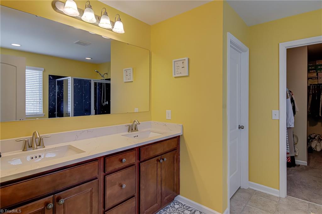 2681 Lamplight Circle, High Point, North Carolina image 36