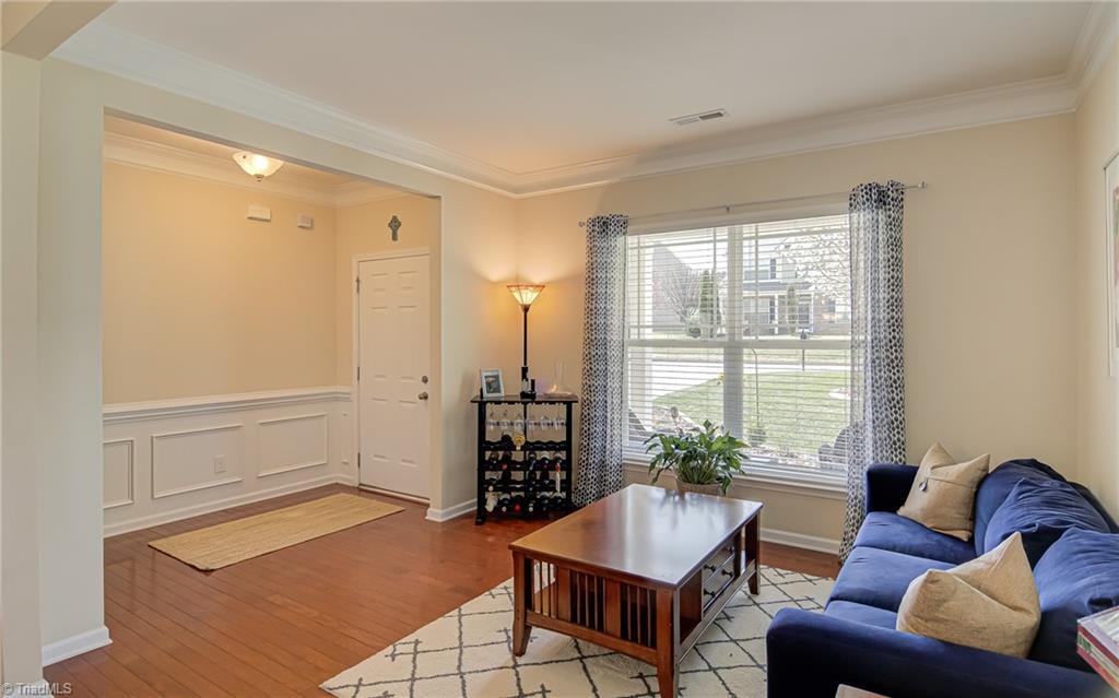 2681 Lamplight Circle, High Point, North Carolina image 6