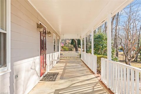 A home in Mount Airy