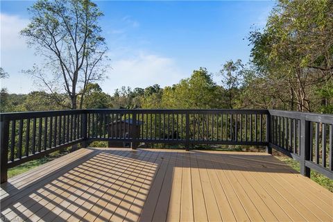 A home in Mount Airy