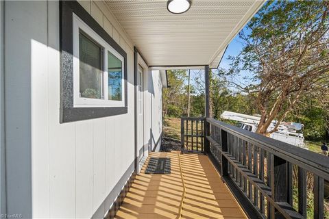 A home in Mount Airy