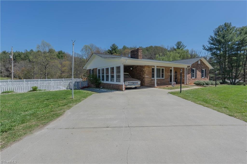 1879 Little Dan River Road, Claudville, Virginia image 28
