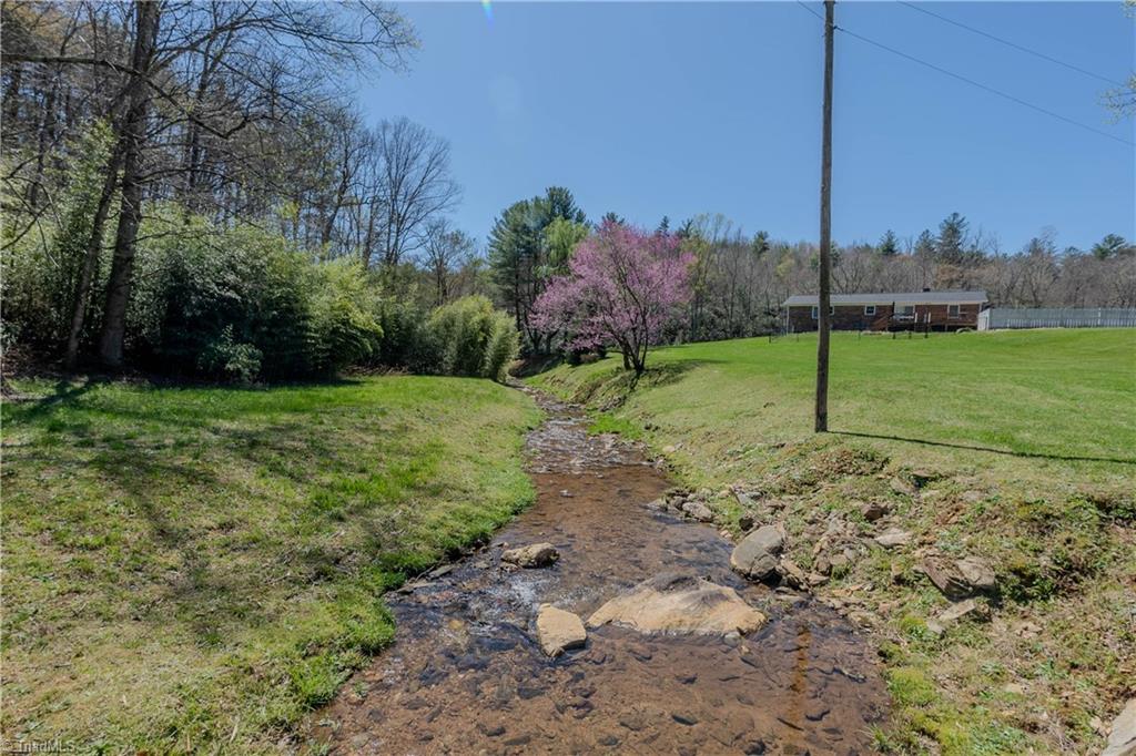 1879 Little Dan River Road, Claudville, Virginia image 2