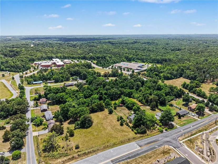4805 Harvey Road, photo 1 of 4
