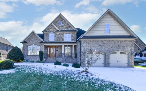 A home in Kernersville