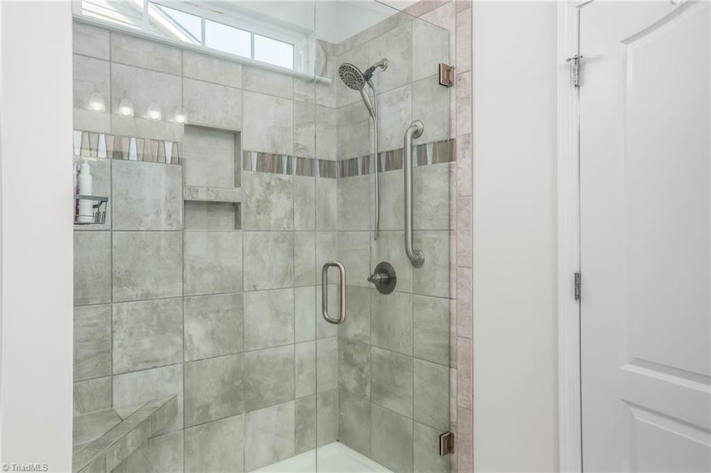 1506 Land Grove Drive, Kernersville, North Carolina image 25