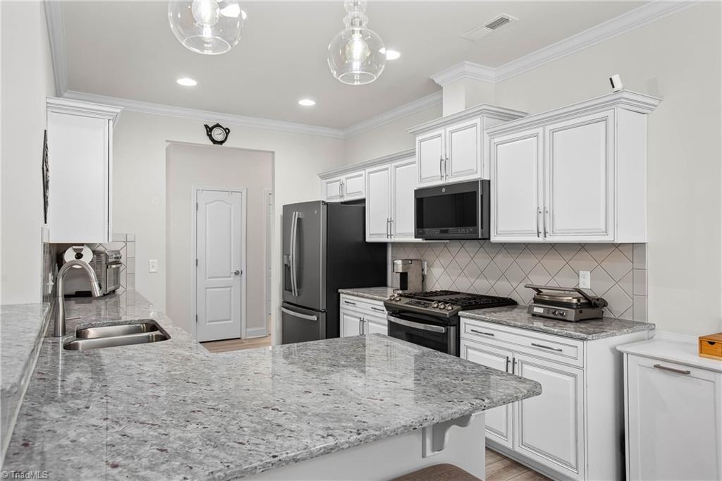 1506 Land Grove Drive, Kernersville, North Carolina image 11