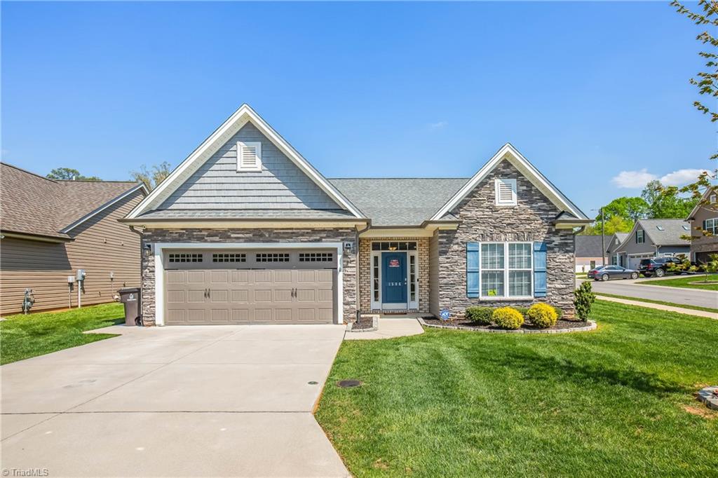 1506 Land Grove Drive, Kernersville, North Carolina image 2