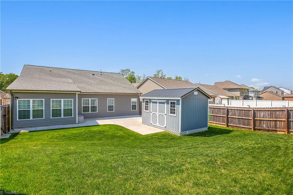1506 Land Grove Drive, Kernersville, North Carolina image 30