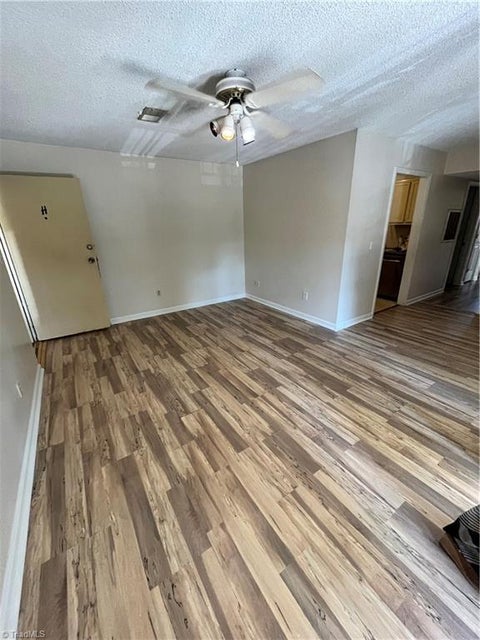 Condo For Sale - 4606 Lawndale Drive<br/> Guilford County, Greensboro, NC 27455