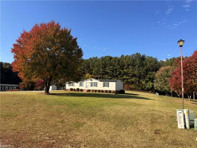 280 John T Farabee Lane, photo 5 of 50