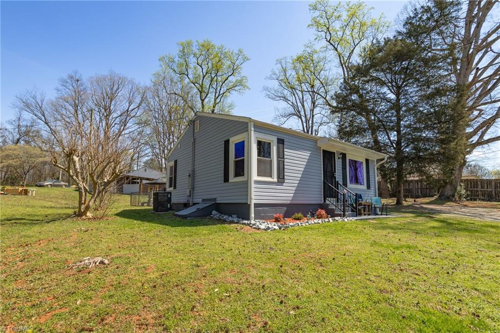 200 Aberdeen Drive, Lexington, North Carolina image 3