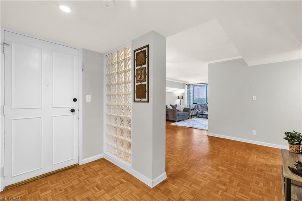 1101 Elm Street #607, Greensboro, North Carolina image 8