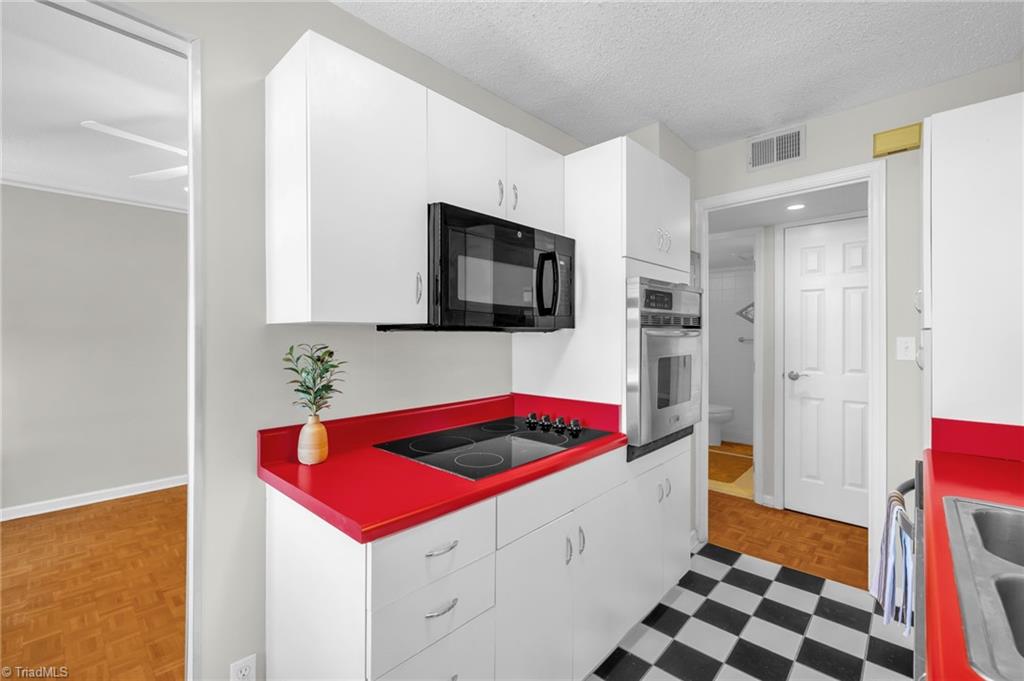 1101 Elm Street #607, Greensboro, North Carolina image 18