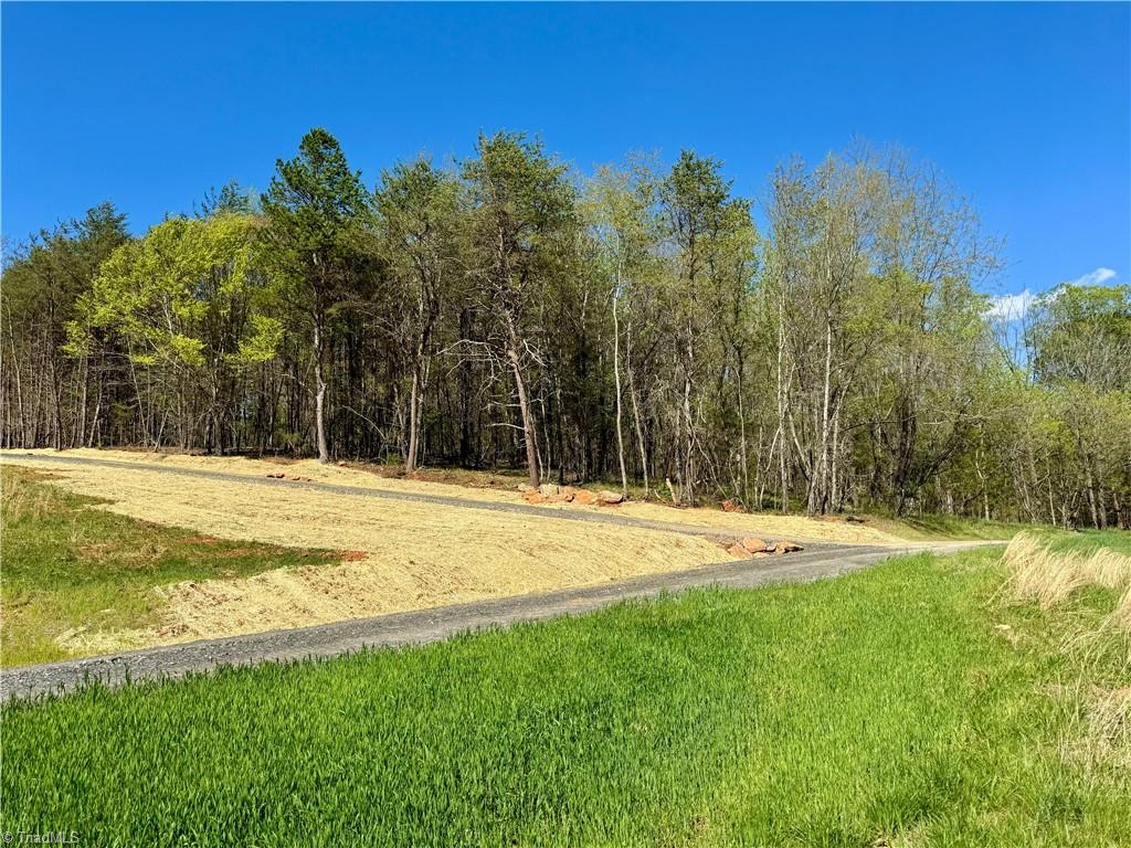 2 Thomas Farm Road, King, North Carolina image 15