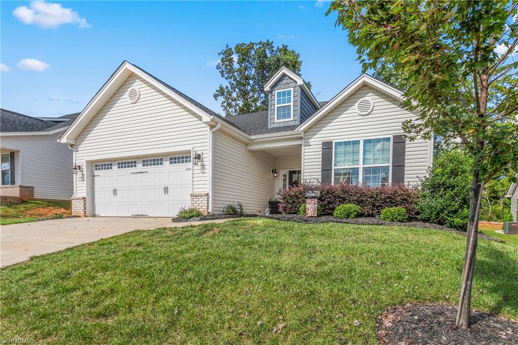 3248 Castlerock Drive, Burlington, North Carolina image 1