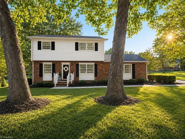 205 Fairway Drive, photo 2 of 47