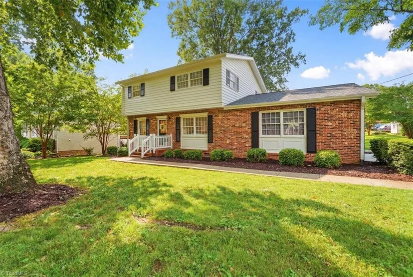 205 Fairway Drive, photo 1 of 47