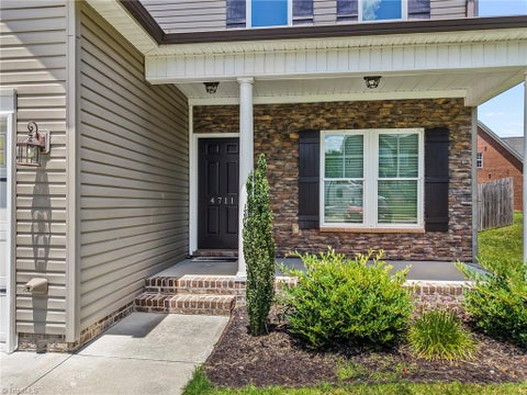 Homes For Sale - 4711 Evie Court<br/> Forsyth County, Winston-Salem, NC 27127