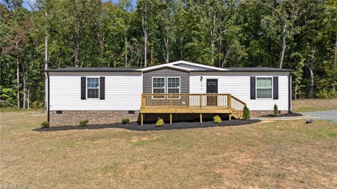 Mobile Home For Sale - 166 Christophers Court<br/> Lexington, NC 27295
