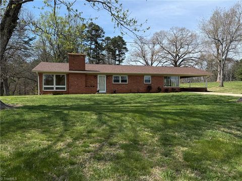 Homes For Sale - 507 Bethany Ford Road<br/> North Wilkesboro, NC 28659
