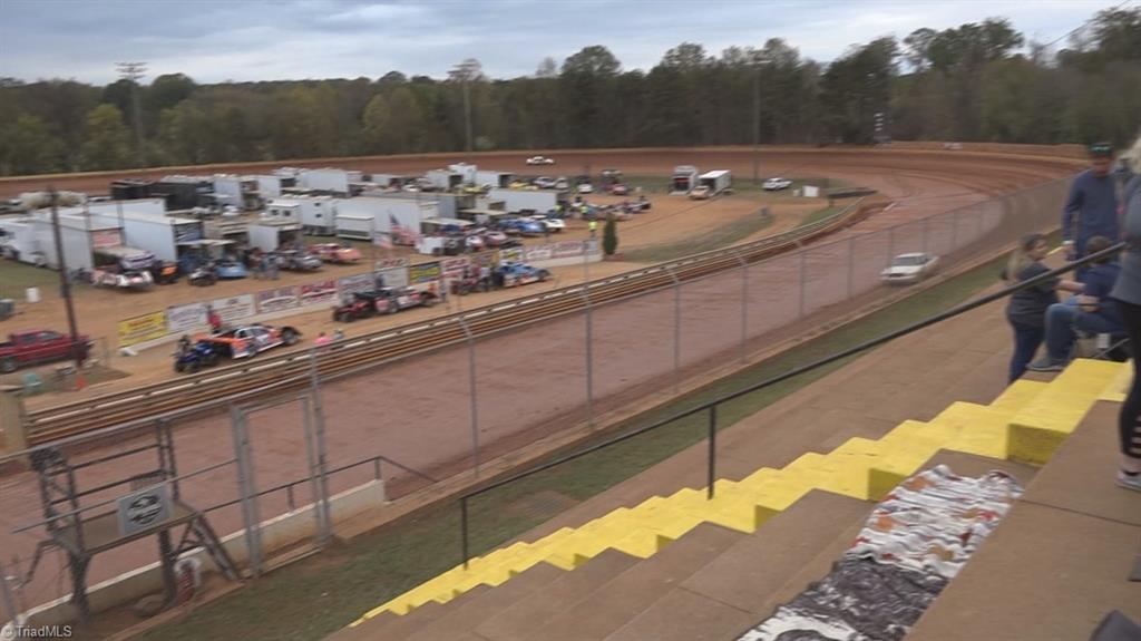 4390 Us Highway 311 Hwy N, Pine Hall, NC, 27042