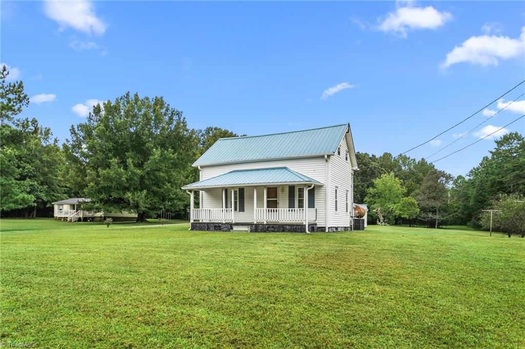 Photo of 2511 Cid Road, Lexington, NC 27292 (MLS # 1217479)
