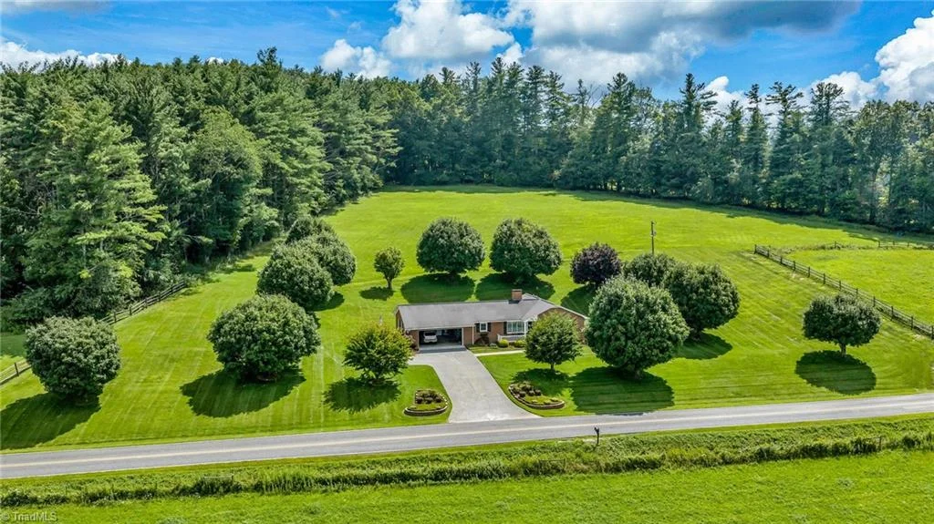 201 Reno Road, West Jefferson, NC, 28694
