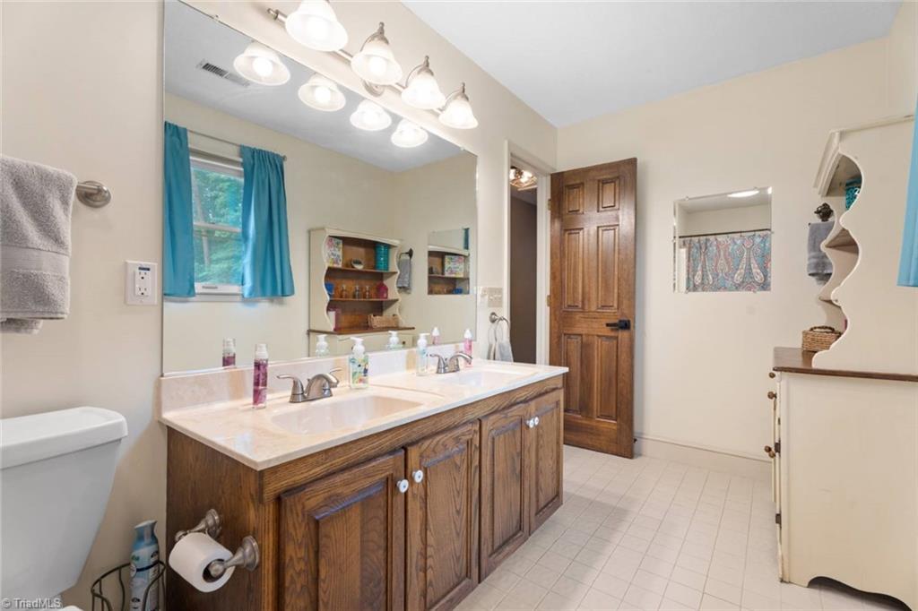 641 Doe Run Drive, Kernersville, North Carolina image 35