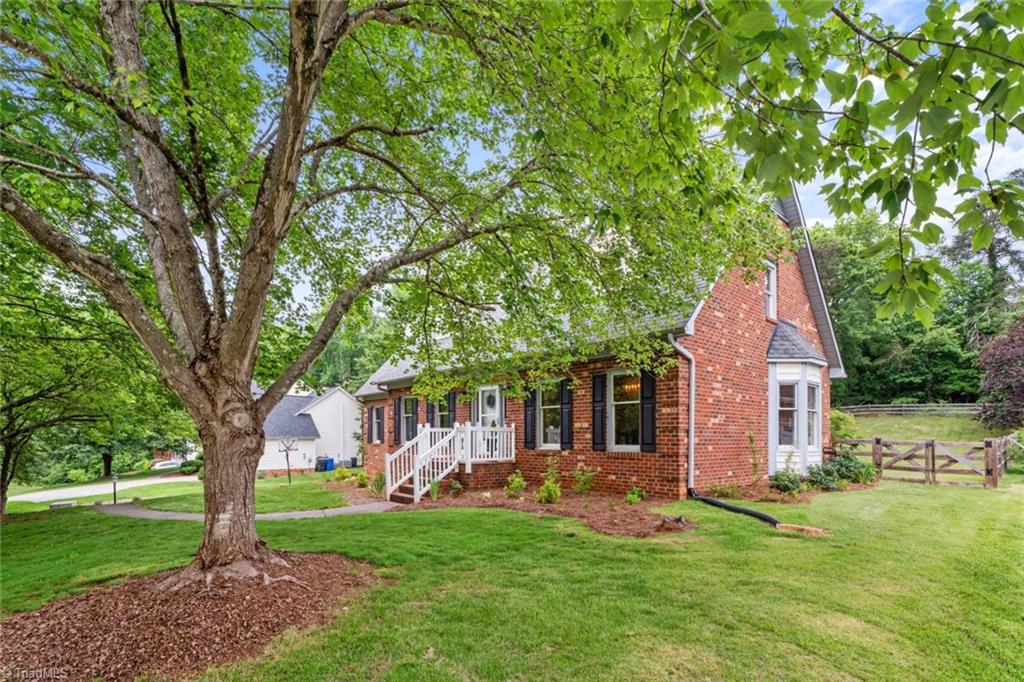 641 Doe Run Drive, Kernersville, North Carolina image 2