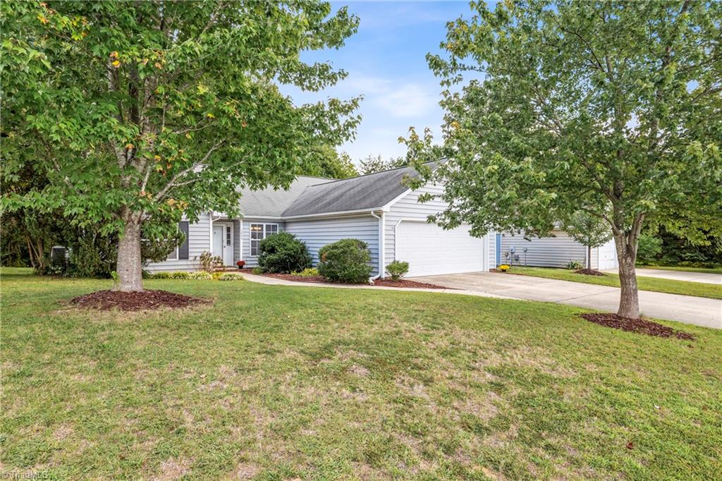 Photo of 5804 Manor Ridge Trail, Greensboro, NC 27407 (MLS # 1237133)
