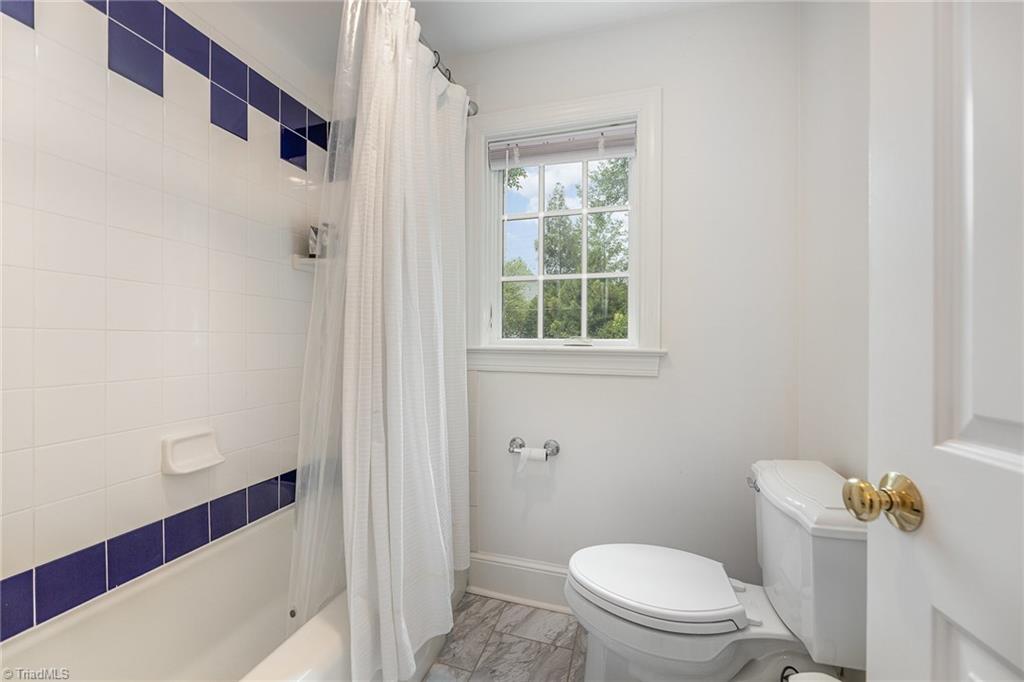 1309 Latham Road, Greensboro, North Carolina image 25