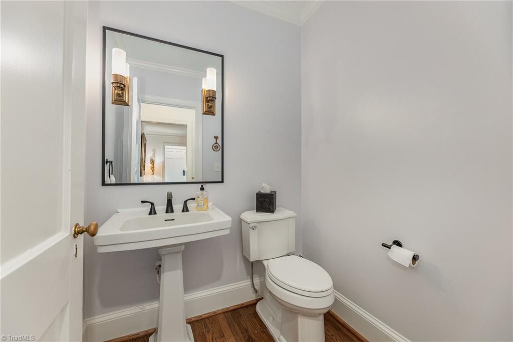 1309 Latham Road, Greensboro, North Carolina image 14