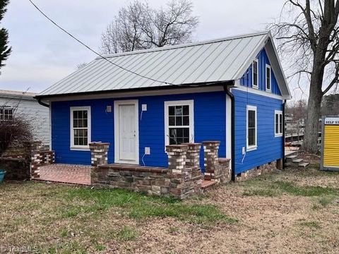 757 Riverside Drive Lexington NC 27292