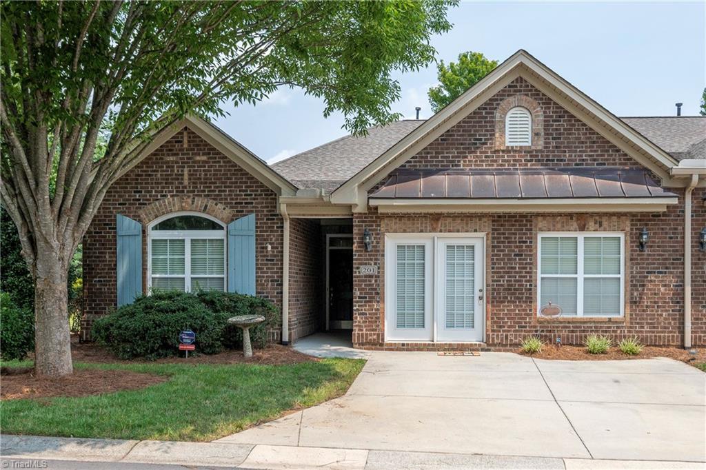 201 Friedberg Village Drive, Winston-salem, NC, 27127