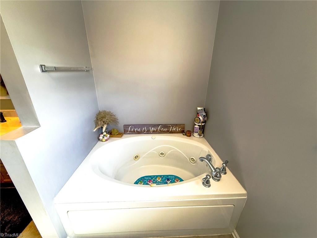 113 Oakmont Court, King, North Carolina image 23