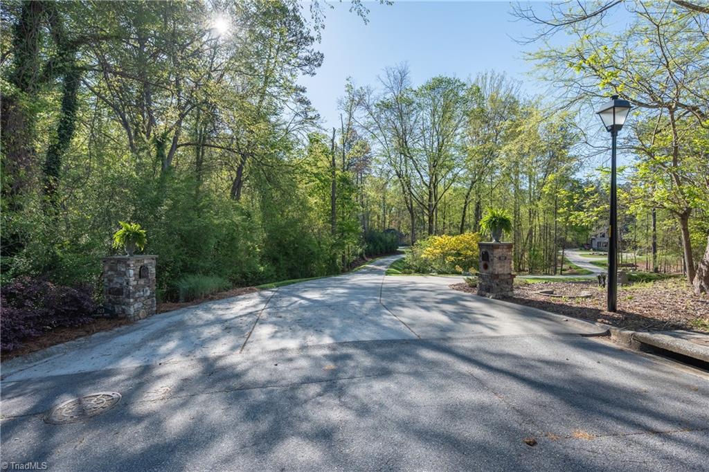 503 Wyndwood Drive, Jamestown, North Carolina image 3