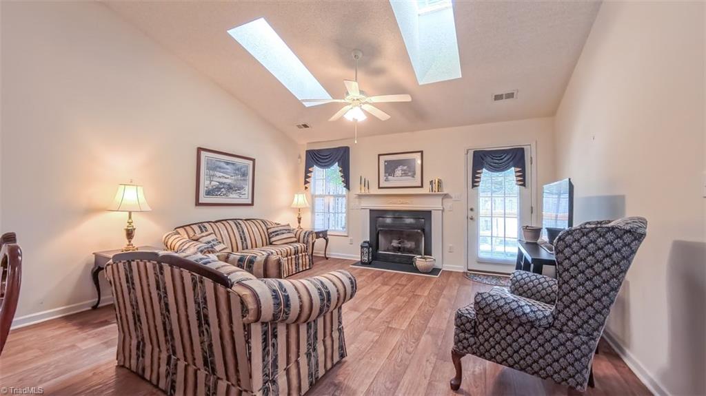 138 Wyndham Court, High Point, North Carolina image 3