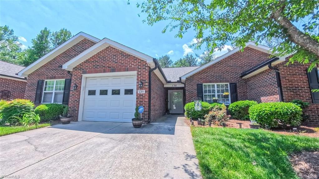138 Wyndham Court, High Point, North Carolina image 2