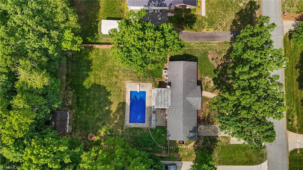 2614 Cambridge Road, Burlington, North Carolina image 4
