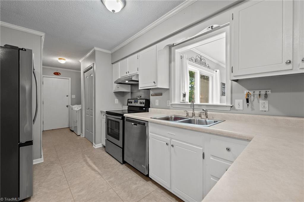 2614 Cambridge Road, Burlington, North Carolina image 10