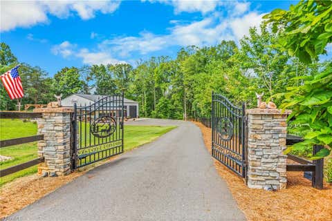 Homes For Sale - 1325 William Fowler Road<br/> Stokes County, King, NC 27021