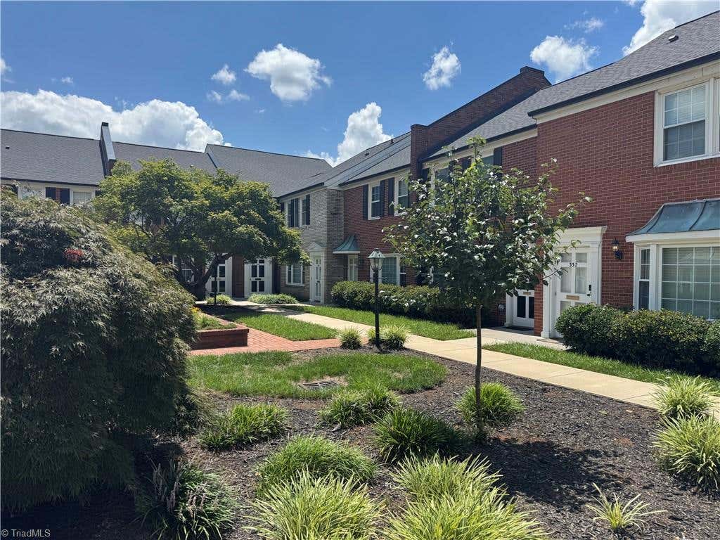 Photo of 329 Hanover Arms Court, Winston-Salem, NC 27104 (MLS # 1229979)