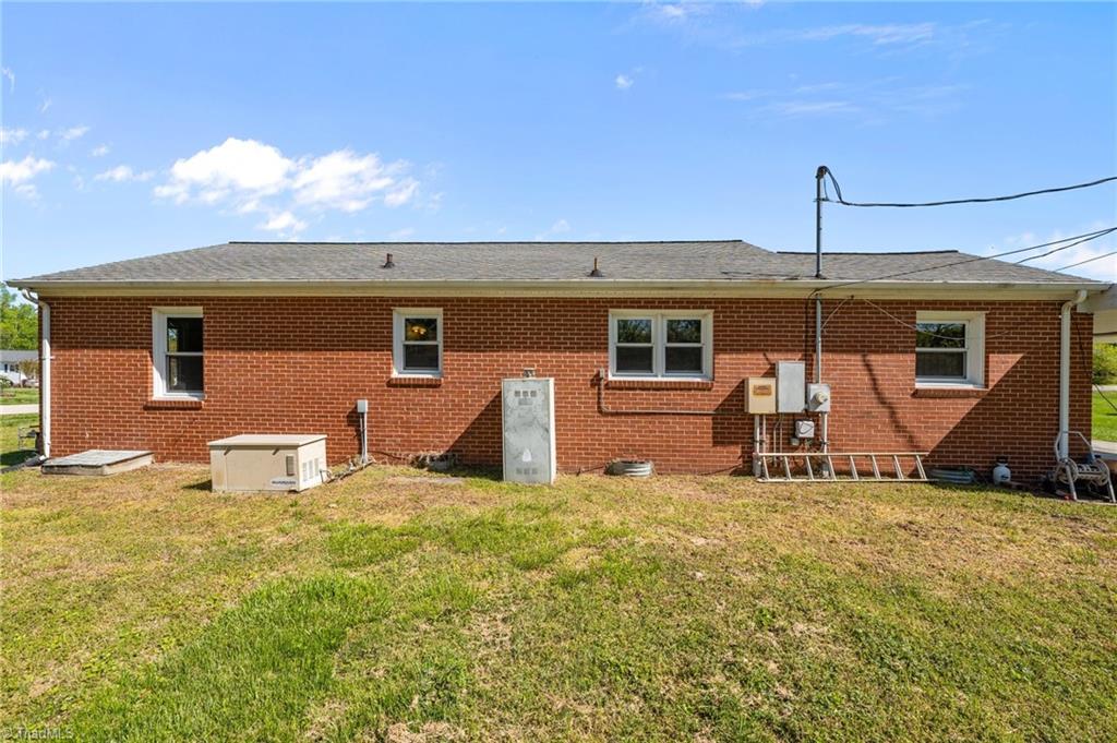 1802 Prince Edward Drive, Elon, North Carolina image 31